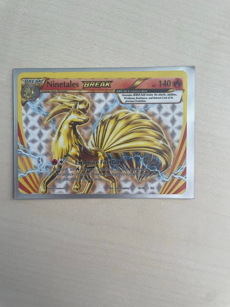 Ninetales BREAK Pokémon Kaart - SM50 Promo, Ophalen of Verzenden, Gebruikt, Losse kaart