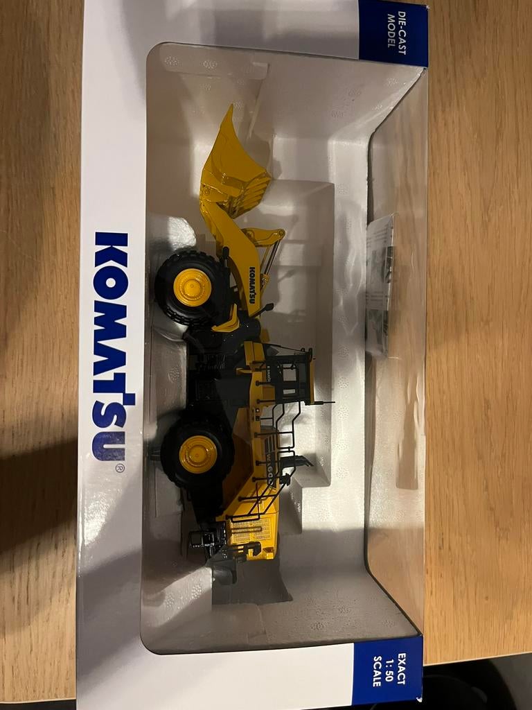 Nieuwe Komatsu WA600-8 & PC55MR-5 usb, Hobby en Vrije tijd, Modelauto's | 1:50, Ophalen, Nieuw, Hijskraan, Tractor of Landbouw