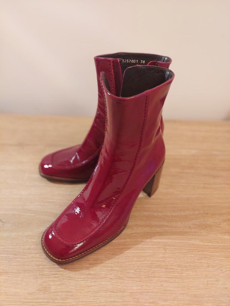 Pertini Rode enkellaarsjes Maat 38, Kleding | Dames, Schoenen, Pertini, Verzenden, Lage of Enkellaarzen, Gedragen