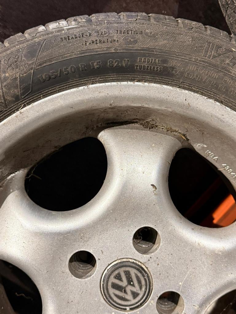 Volkswagen velgen 4x100 - Mooie breedset voor Golf, Auto-onderdelen, Banden en Velgen, Gebruikt, 15 inch, Velg(en), Ophalen of Verzenden