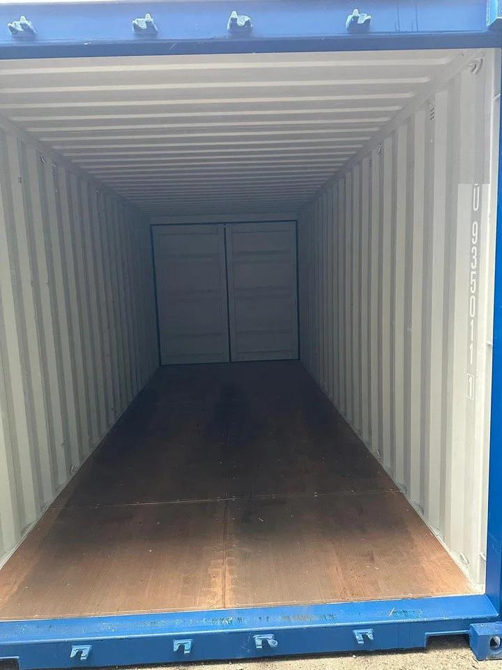 VERNOOY 20FT 8.6 RAL5010 DOUBLE DOOR (bj 2026), Dave Vernooij, Dave@vernooy.nl, Kellensedwarsweg 9
4004 JC  Tiel, NL