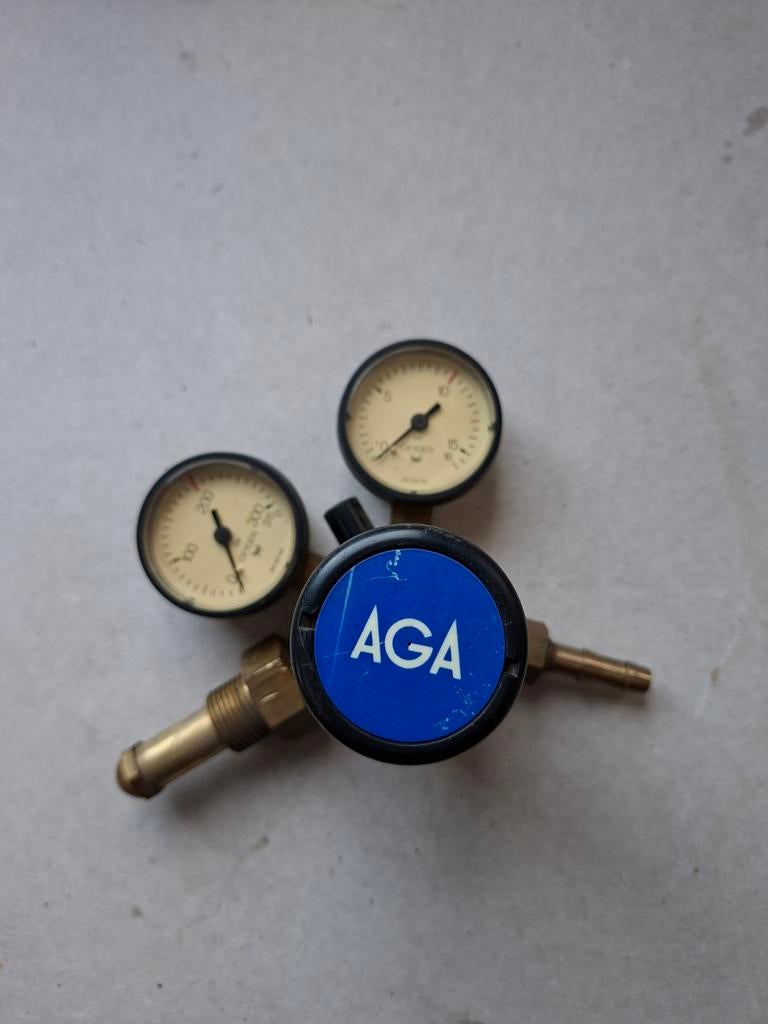 reduceerventiel zuurstof en acytheleen AGA en Harris, Doe-het-zelf en Verbouw, Ophalen of Verzenden, Zo goed als nieuw, Minder dan 150 ampère