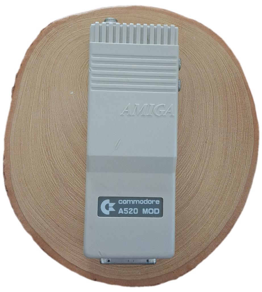 commodore amiga tv modulator A520, Computers en Software, Vintage Computers, Ophalen of Verzenden, Amiga