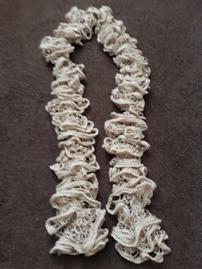 Nieuwe handgemaakte sjaal zandkleur, Kleding | Dames, Mutsen, Sjaals en Handschoenen, Handgemaakt, Ophalen of Verzenden, Nieuw