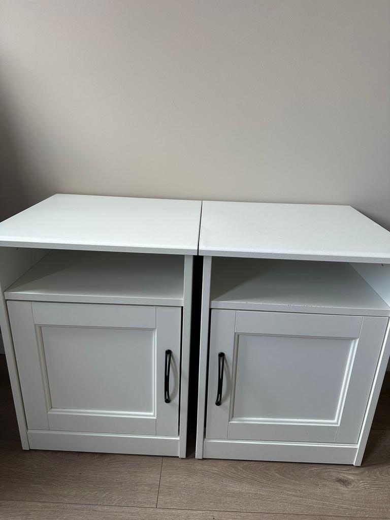 2 nachtkastjes van IKEA, Huis en Inrichting, Kasten | Dressoirs, Ophalen, Gebruikt