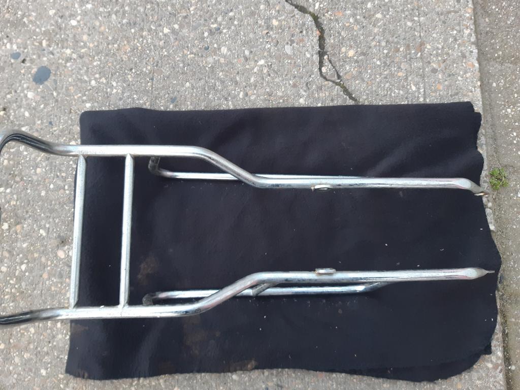 MOOI CHROME BAGAGE DRAGER VOOR BROMFIETS NU 49.95 EURO, Ophalen of Verzenden, Overige typen, Overige merken