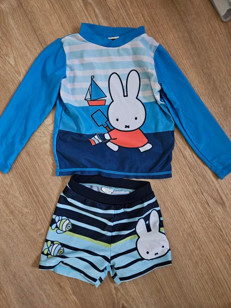 Leuke Nijntje UV-set: Zwembroek en UV-shirt (Maat 86-92), Gebruikt, Nijntje, Overige maten, Ophalen of Verzenden
