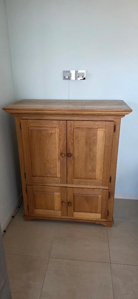 Robuust eiken opbergkast, dressoir/commode., Ophalen