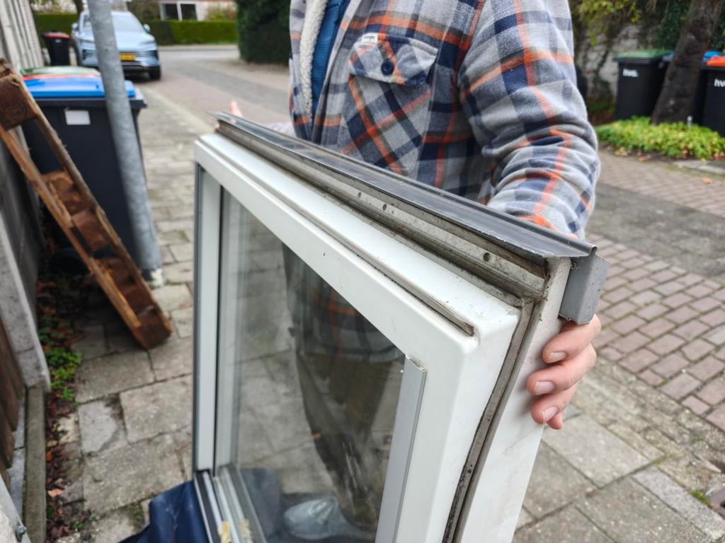 Kunststof Velux Dakraam GSU S06 0059, Ophalen, Gebruikt, 80 tot 120 cm, 80 tot 120 cm
