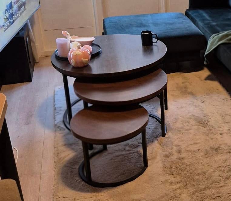 Tafels 3 delig lichte vlekjes hier en daar, Huis en Inrichting, Tafels | Salontafels, Rond, Zo goed als nieuw, Minder dan 50 cm