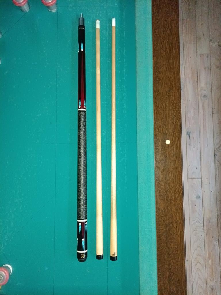 Poolbiljart keu met 2 bovenstukken - Gebruikt, Ophalen of Verzenden, Gebruikt, Keu of Ballen