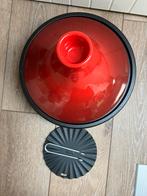 Le Creuset Tajine Kersenrood 31 cm - Zo goed als nieuw, Ophalen, Zo goed als nieuw, Gietijzer, Overige typen