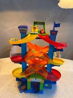 VTech Toet Toet Auto's Kriskras Toren met 2 auto's, Ophalen, Gebruikt, 6 maanden tot 2 jaar
