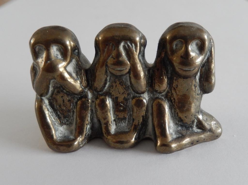 Antiek Horen, zien en zwijgen, 3 wijze apen. Peerage England, Verzamelen, Beelden en Beeldjes, Ophalen of Verzenden, Zo goed als nieuw