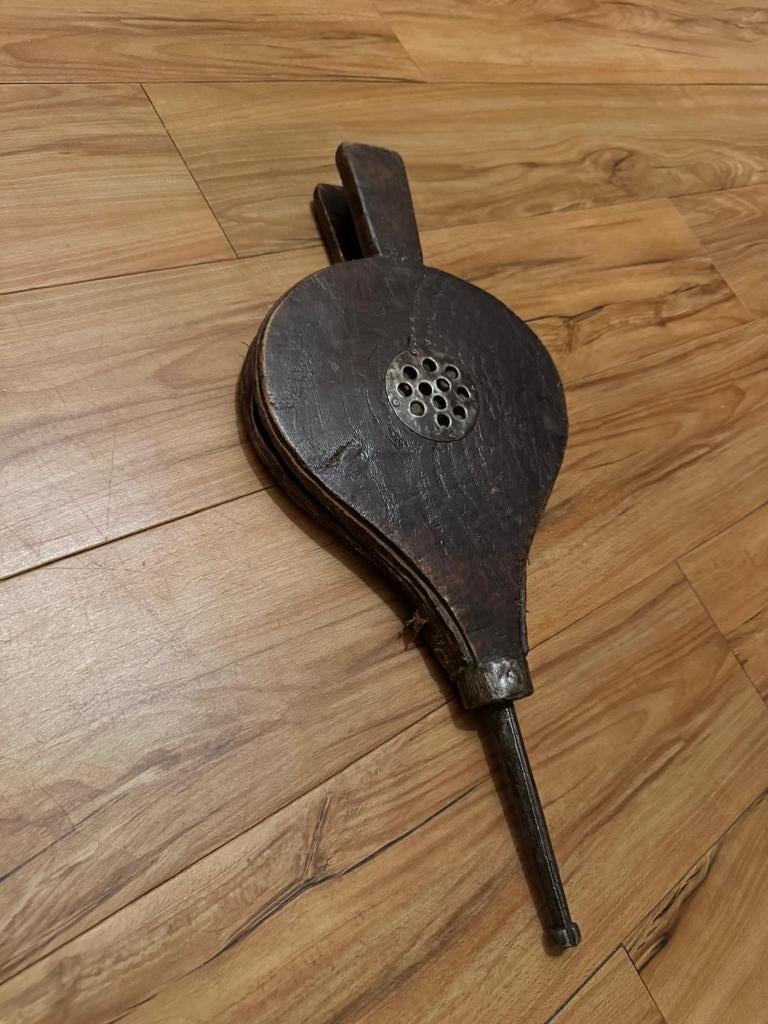 Antieke blaasbalg - Hout en leer, Ophalen