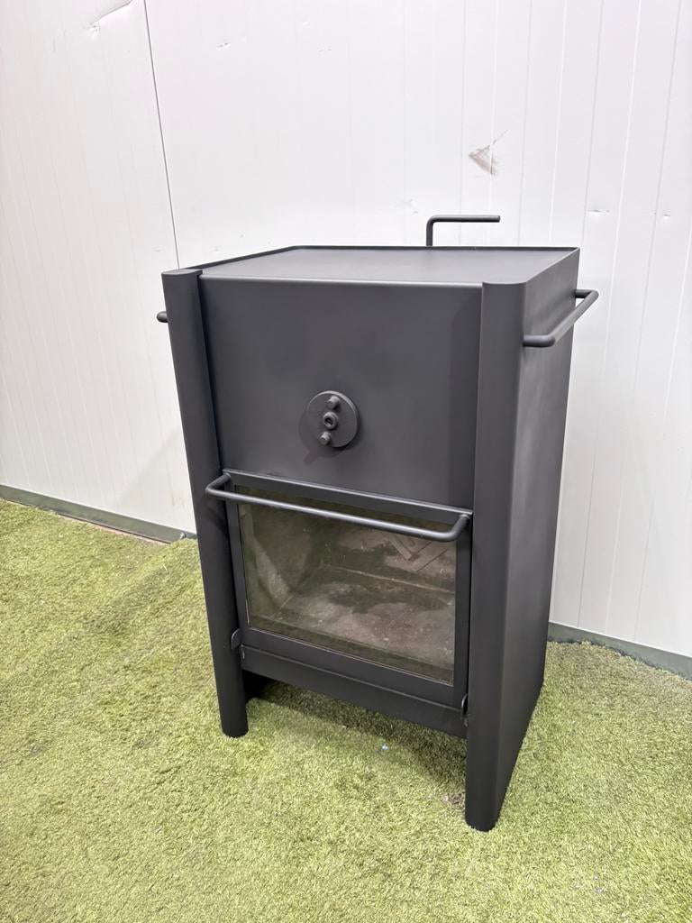 Harrie leenders houtkachel zgan, Ophalen, Zo goed als nieuw