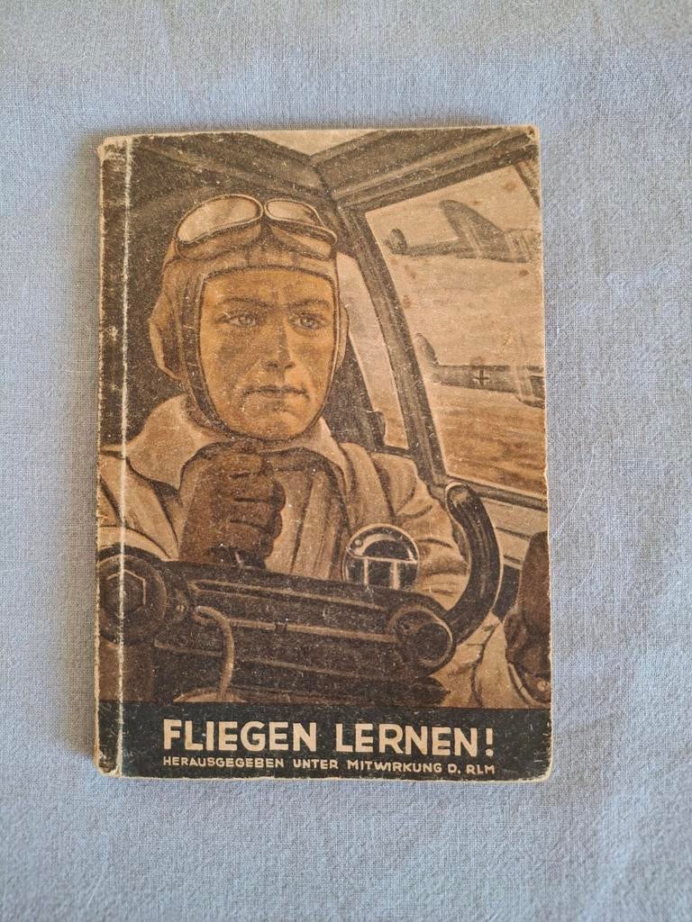 Fliegen lernen Duits ww2 handboek, Verzamelen, Militaria | Tweede Wereldoorlog, Ophalen of Verzenden, Luchtmacht, Duitsland, Boek of Tijdschrift