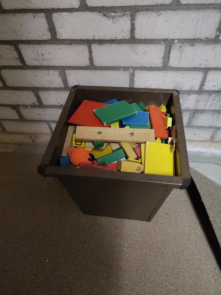 Grote doos met houten blokken, Ophalen of Verzenden, Gebruikt, Overige merken