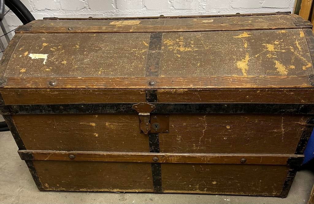 Antieke hutkoffer, Huis en Inrichting, Woonaccessoires | Kisten, Ophalen, Gebruikt, Minder dan 50 cm