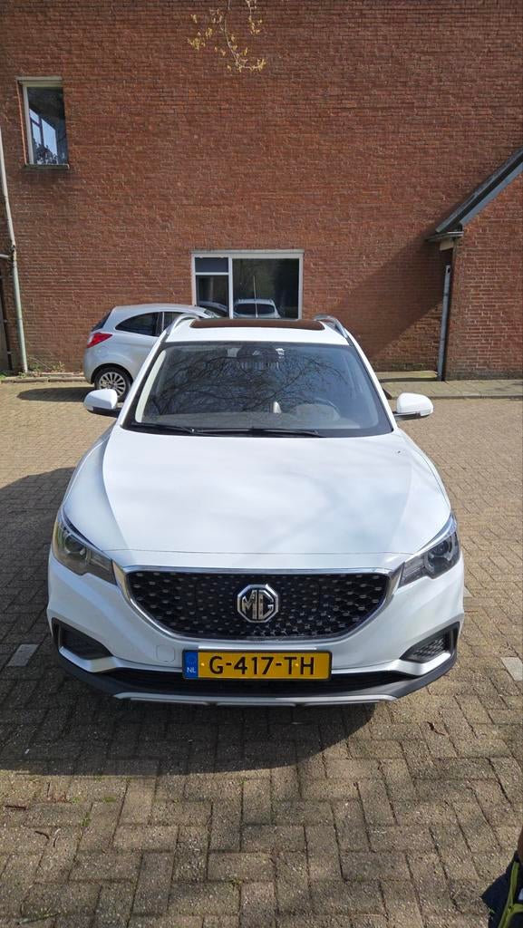 MG ZS Electric 143pk 2019 Wit, Auto's, Zwart, 38 min, ZS, 1507 kg