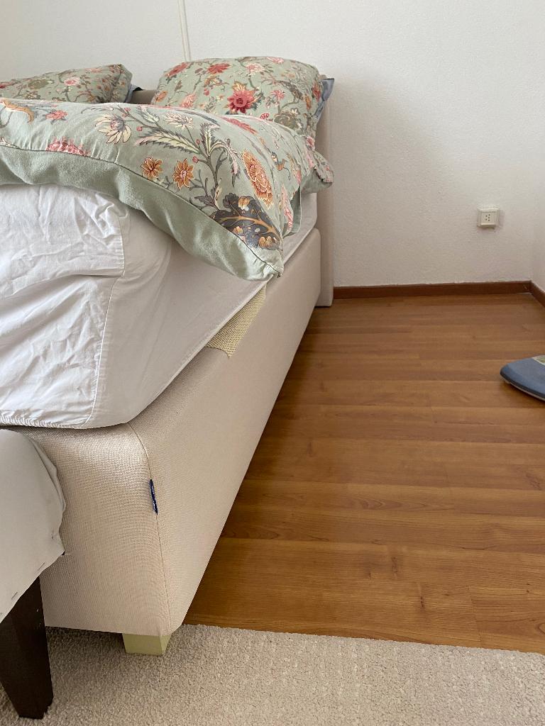 Slaapkamerbed en kledingkast, Ophalen, Gebruikt, Tweepersoons, Modern