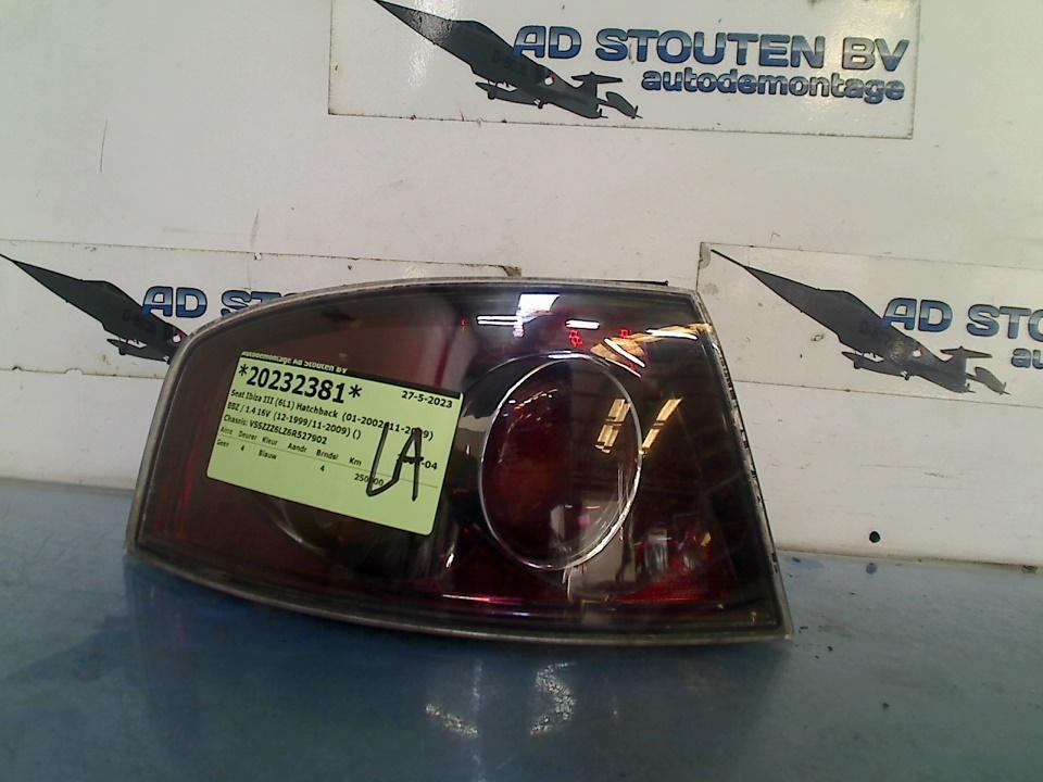 Achterlicht Links buiten Seat Ibiza III (6L1) 6l6945093f, Auto-onderdelen, Verlichting, Service@seat.de, Seat, Seat Deutschland GmbH