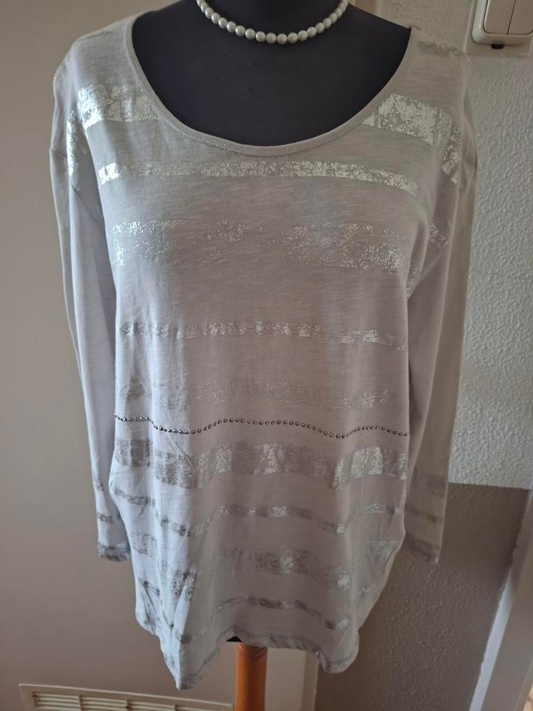 Shirt van het merk Yest/mt.38/40, Kleding | Dames, Tops, Maat 38/40 (M), Nieuw, Ophalen of Verzenden, Lange mouw