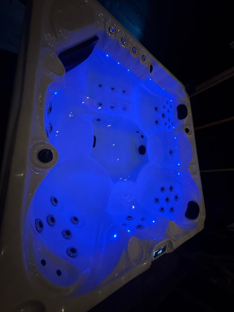 Nieuwstaat balboa spa gratis trapje, Info@SpaBoer.nl, Traan 5 9351 vm leek, Ophalen of Verzenden, SpaBoer