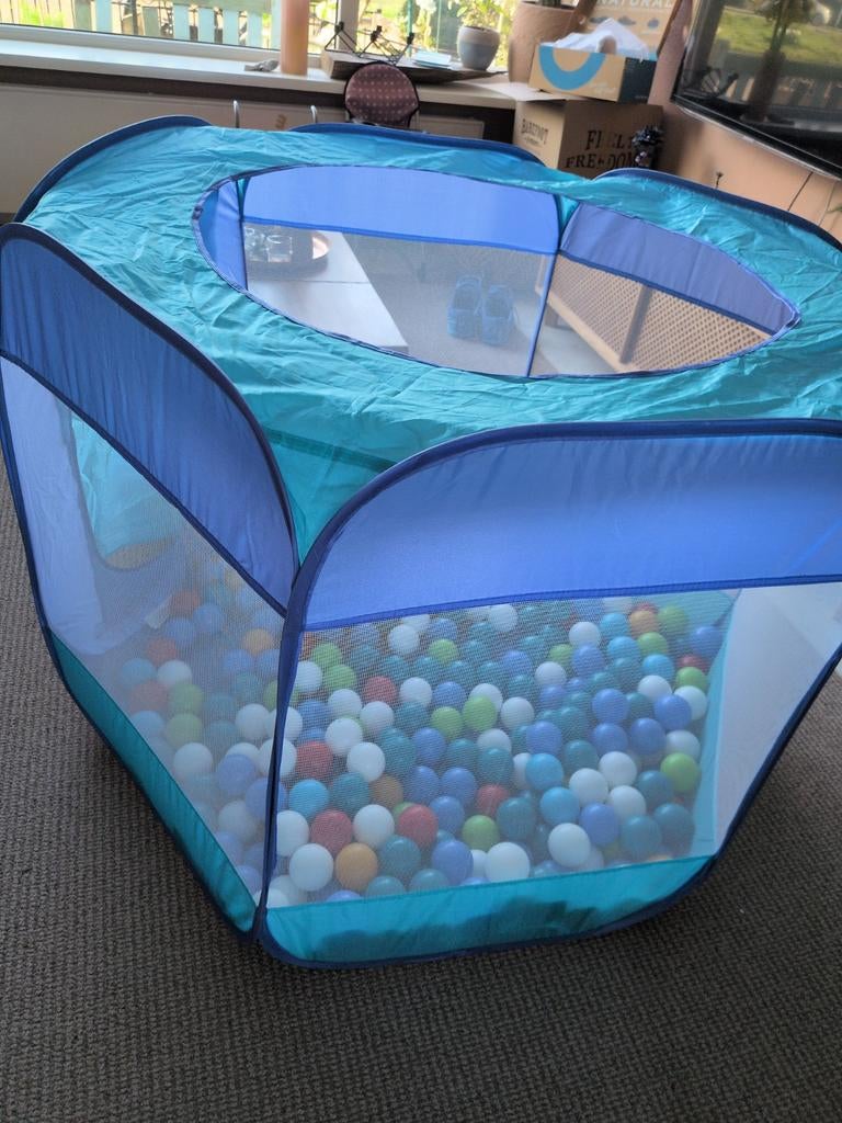 Opvouwbare ballenbak, Ophalen, Zo goed als nieuw