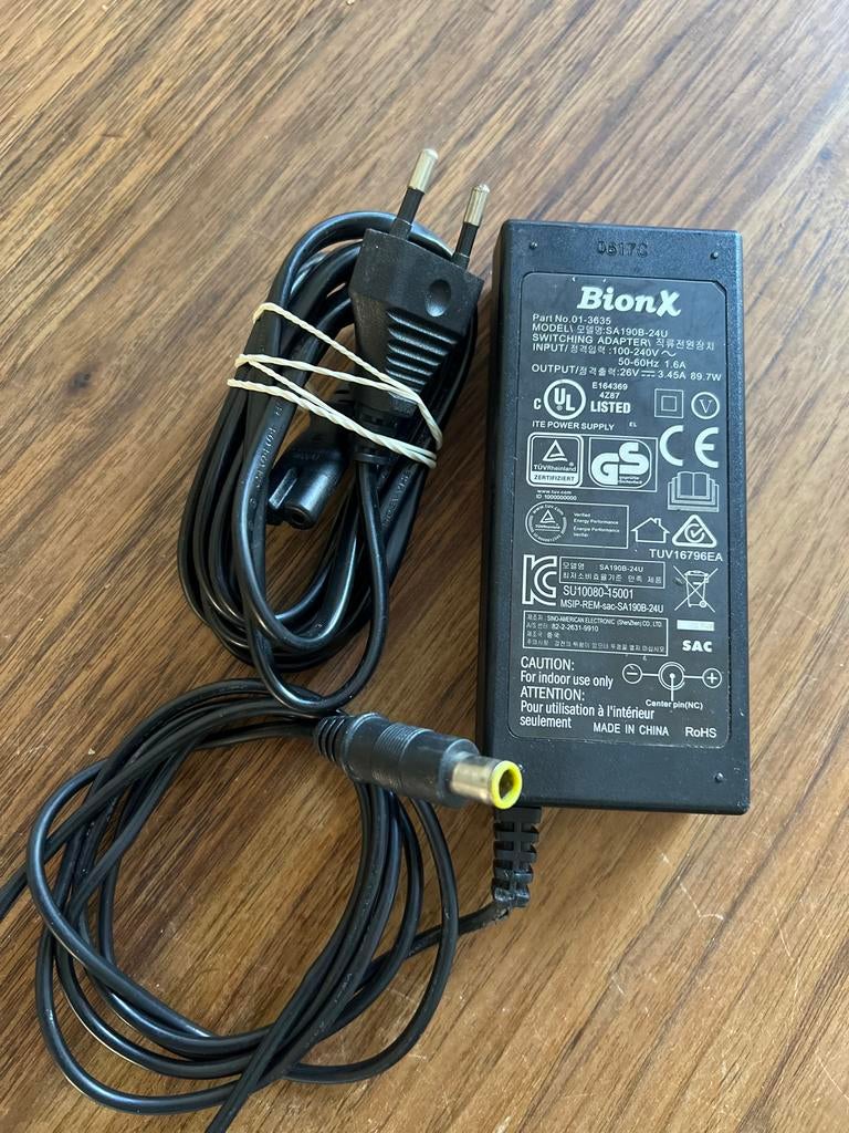 BionX oplader voor Trek e-bike (26V, 3.45A), Ophalen of Verzenden, Gebruikt