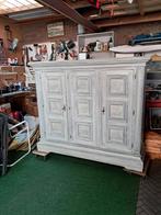 Massief eikenhouten broodkast, Ophalen