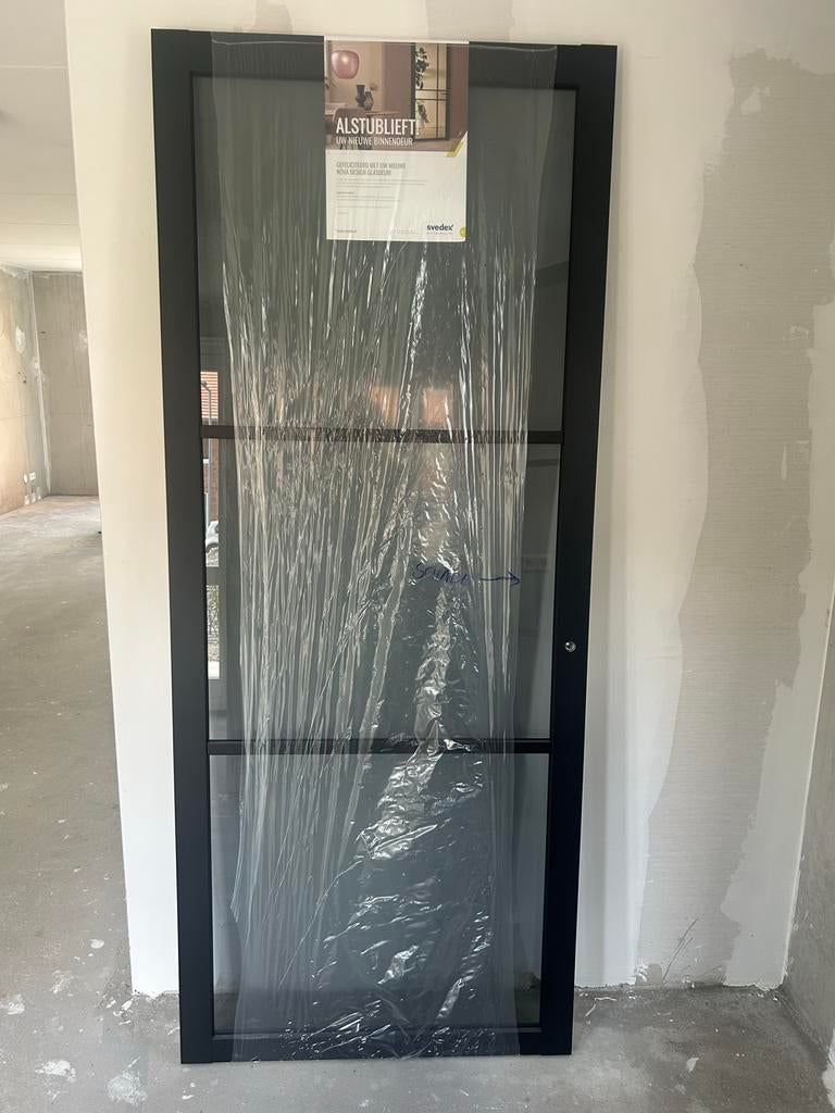Nieuwe Svedex opdek binnendeur met rookglas, Doe-het-zelf en Verbouw, Deuren en Horren, Nieuw, Binnendeur, 215 cm of meer, 80 tot 100 cm