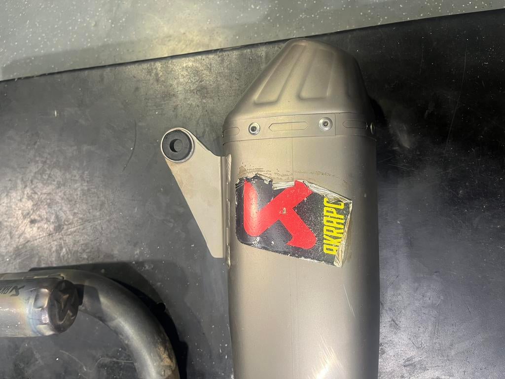 Akrapovic demper yzf 250 2022, Motoren, Ophalen of Verzenden