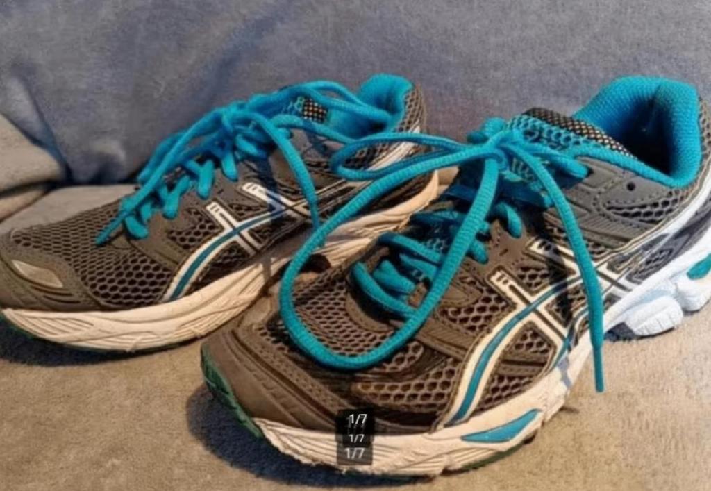 Nike Cumulus 13 hardloopschoenen maat 36 (22,5cm), Gebruikt, Ophalen of Verzenden, Hardloopschoenen, Nike