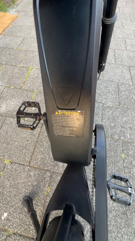 V8 dubbele accu, Ophalen, Zo goed als nieuw, Elektrisch