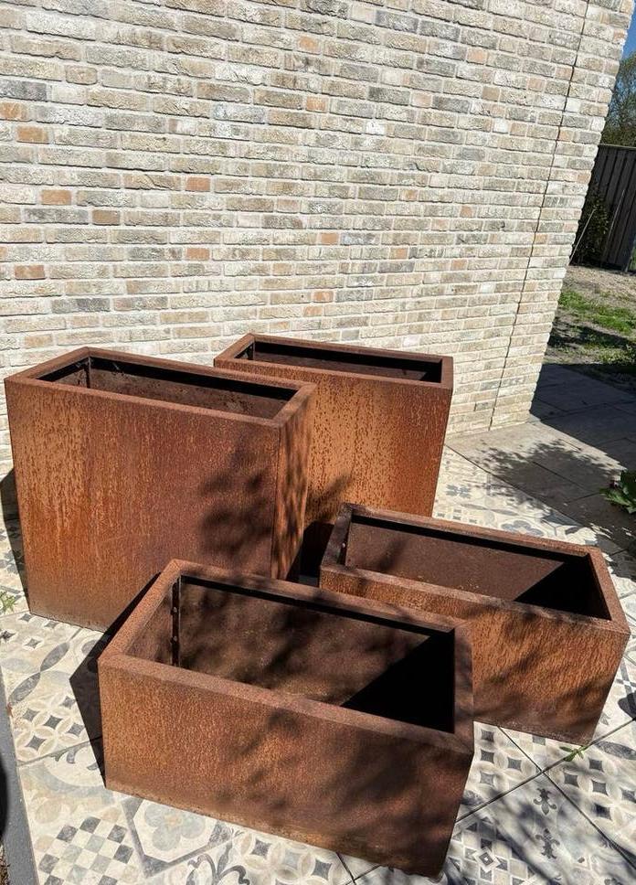 Cortenstalen plantenbakken (2x 80x40x80, 2x 80x40x40), Ophalen, Gebruikt, Metaal, 60 tot 100 cm