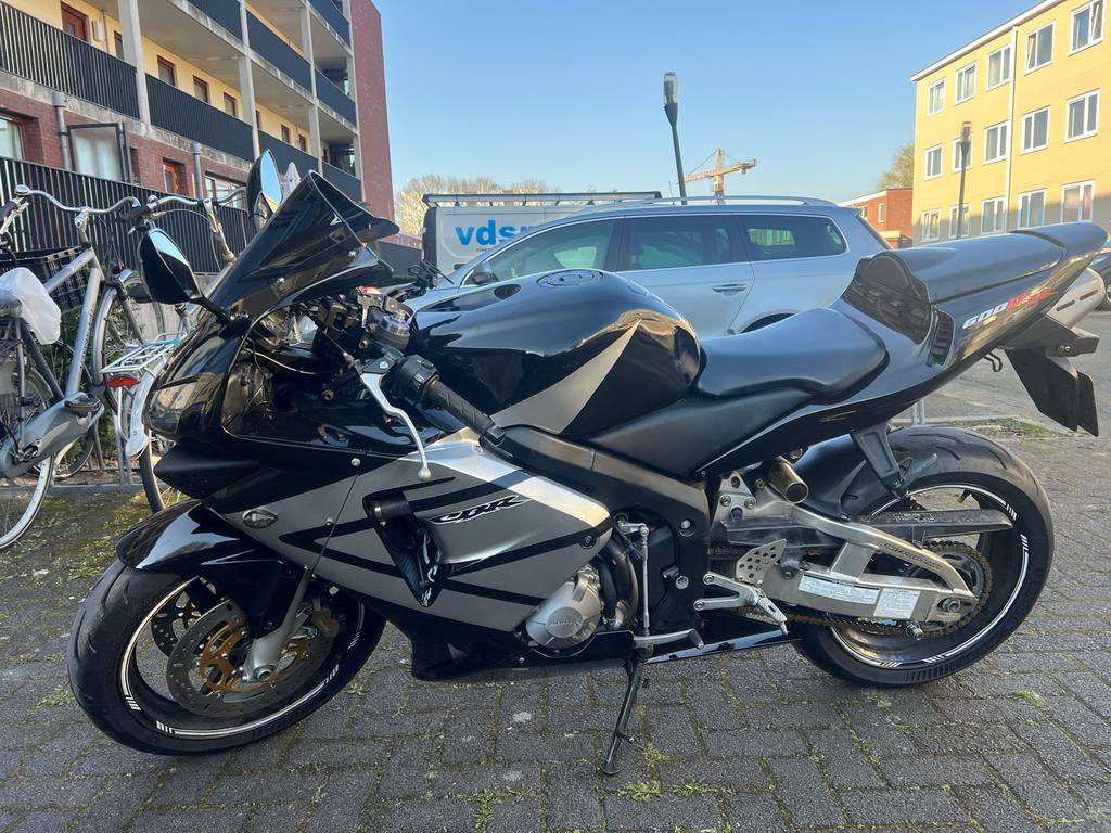 Honda CBR600RR 2004, Sportuitlaat, 4 cilinders, Gebruikt, Super Sport