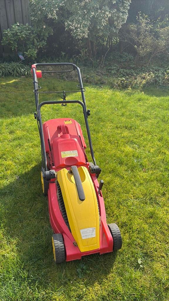 Elektrische grasmaaier Wolfgarten, Tuin en Terras, Grasmaaiers, Ophalen, Gebruikt, Elektrische grasmaaier
