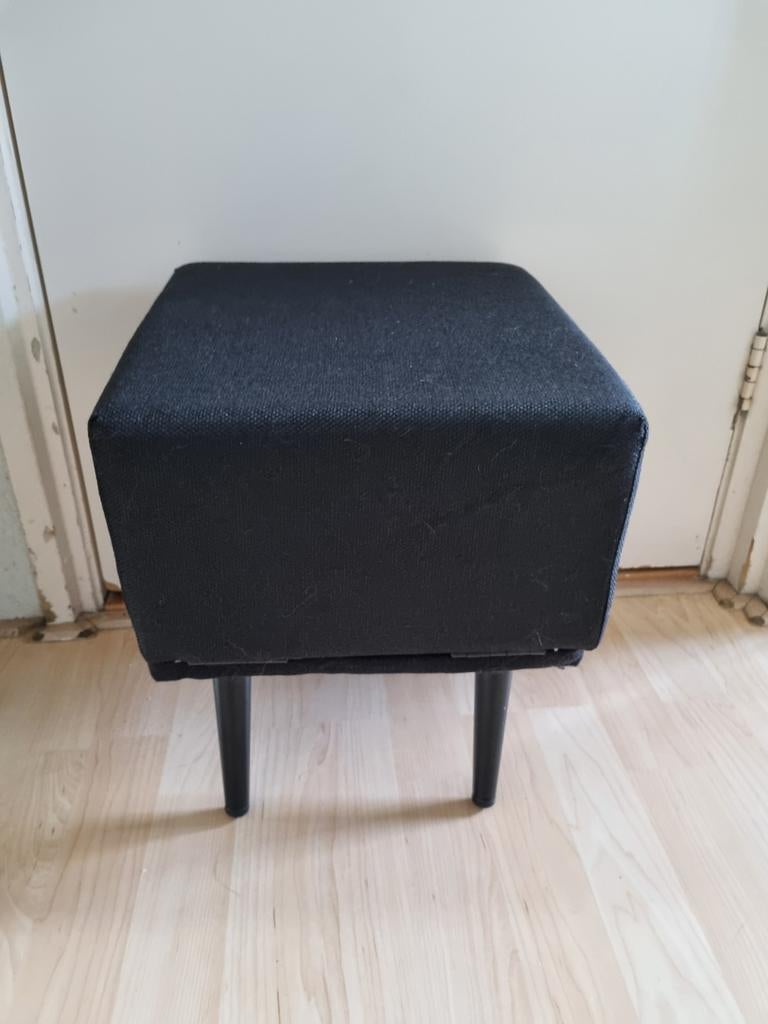 Honden-katten loopplank 30x30x36 hoogste punt loopplank 33
V, Huis en Inrichting, Banken | Voetenbanken en Poefen, Minder dan 50 cm