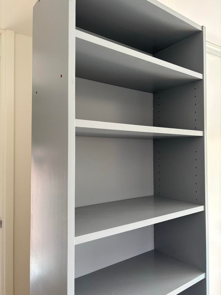 Ikea kast - Grijs met planken gratis, Huis en Inrichting, Ophalen, Met plank(en), Gebruikt, 200 cm of meer