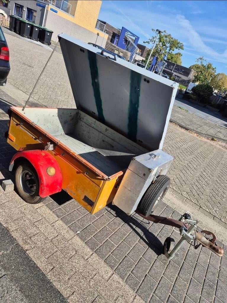 Oldtimer aanhanger, Ophalen