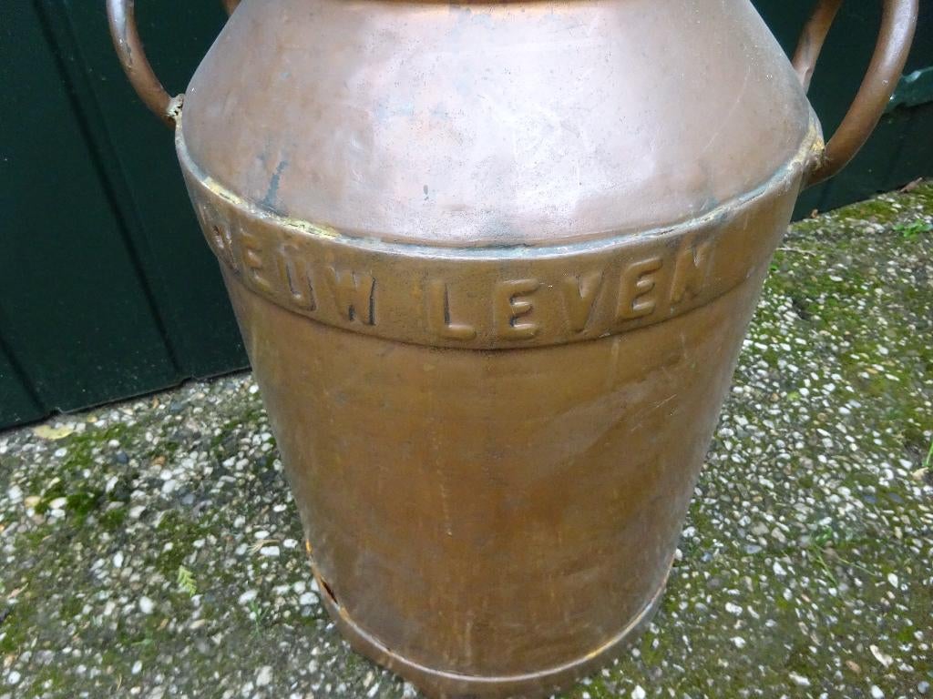 Verkoperde Melkbus, Ophalen