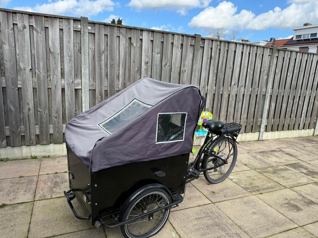 Opknapper Elektrische Bakfiets MOET WEG!, Fietsen en Brommers, Fietsen | Bakfietsen, 4 kinderen of meer, Gebruikt, Huif, Ophalen