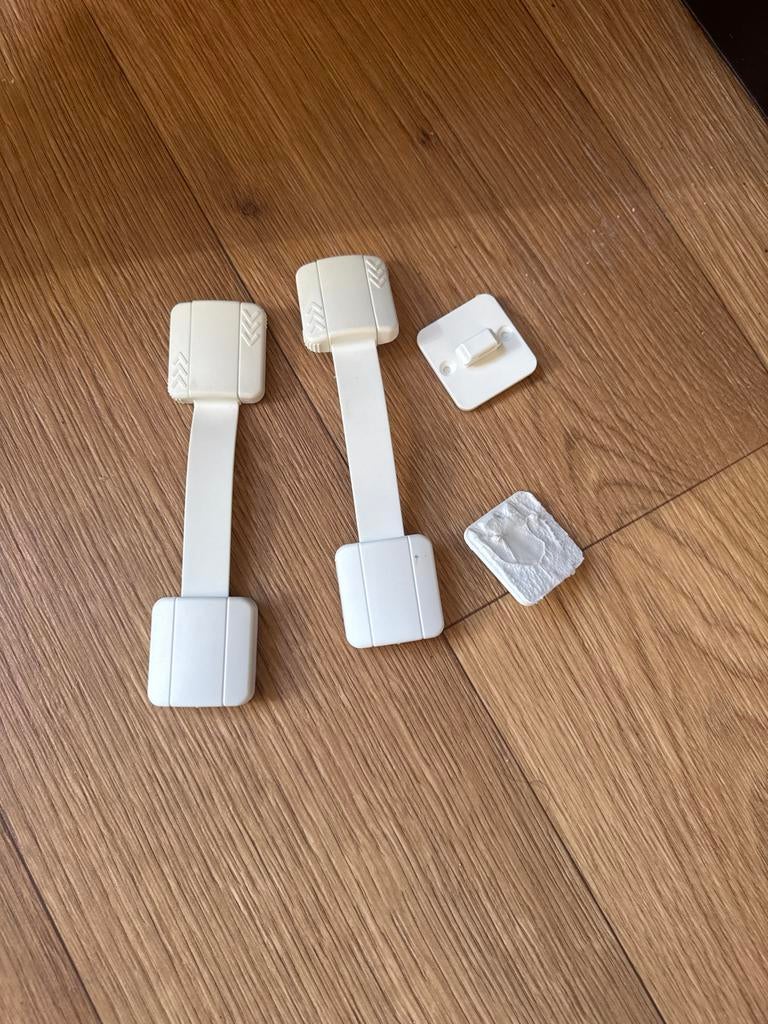 2x Kastbeveiliging voor kinderen, Kinderen en Baby's, Overige Kinderen en Baby's, Ophalen of Verzenden, Gebruikt