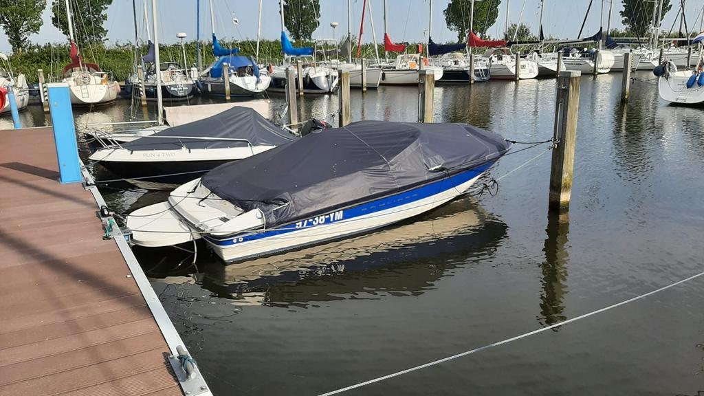 Bayliner 185 (2007) 3.0 Mercruiser + trailer+ ligplaatst ‘26, Watersport en Boten, Motorboten en Motorjachten, Gebruikt, Ophalen of Verzenden