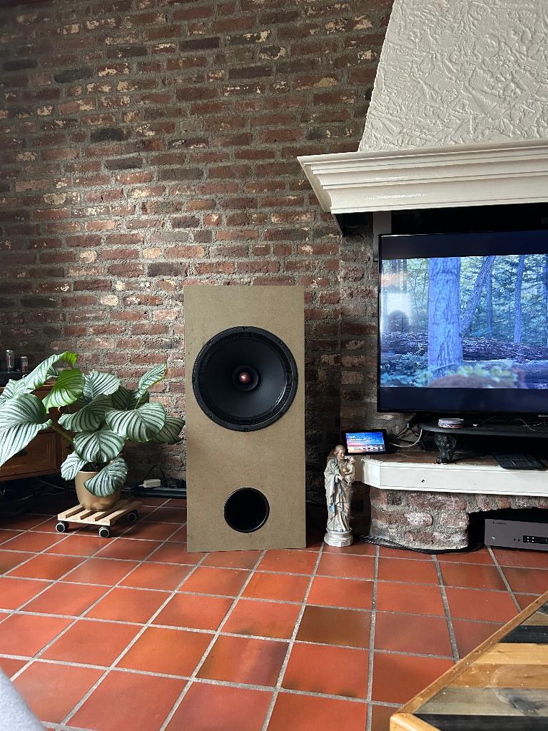 Audio Nirvana Super 15, Zo goed als nieuw, 120 watt of meer, Front, Rear of Stereo speakers, Ophalen
