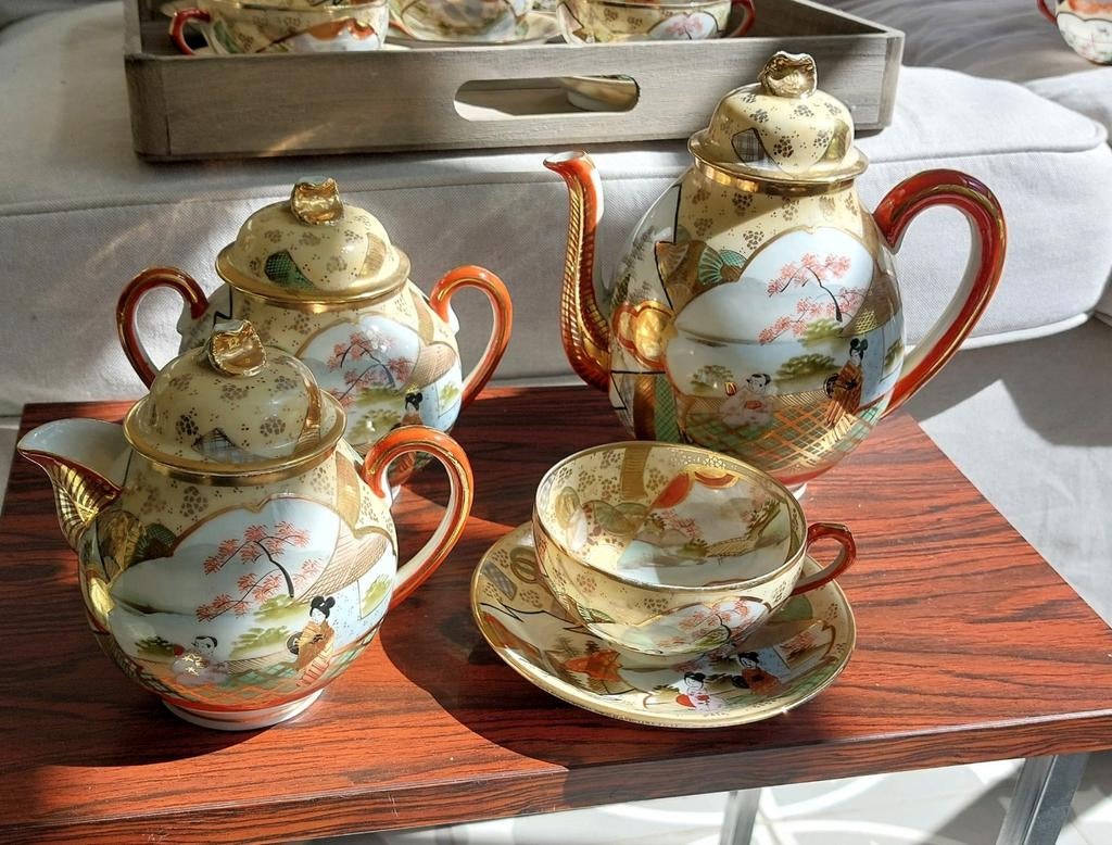 Japans theeservies,  7 theekopjes, Ophalen of Verzenden