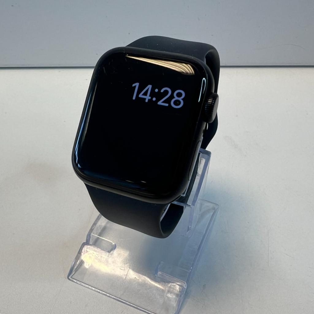 Apple watch SE (2e GEN) 40MM GPS Midnight | Nette staat