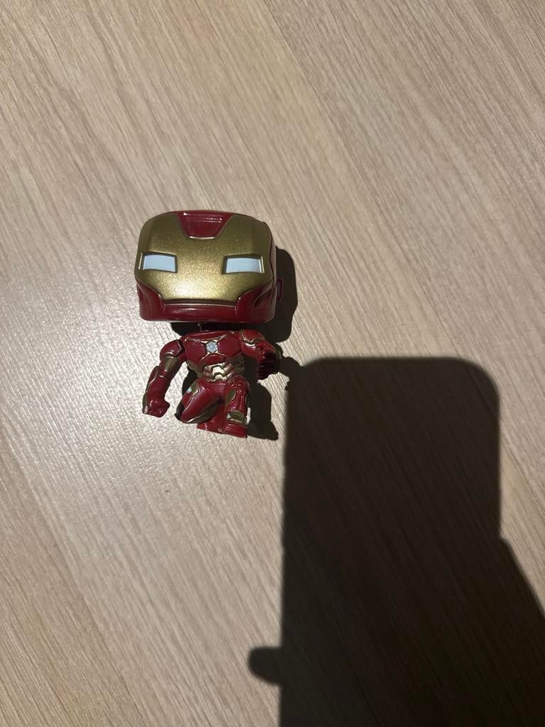 Iron Man Funko Pop - Marvel Avengers, Kinderen en Baby's, Speelgoed | Actiefiguren, Ophalen, Zo goed als nieuw
