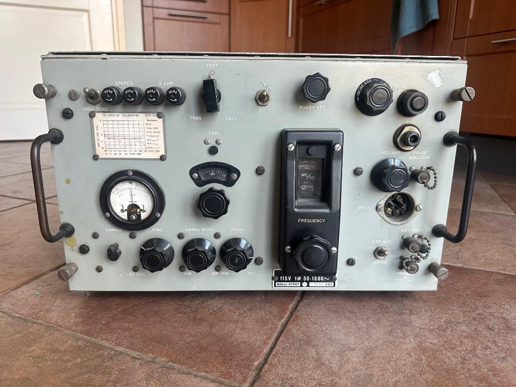 U.S. Army RF Signal Generator / Vintage Military Test Equipm, Ophalen of Verzenden, Zo goed als nieuw, Geluid